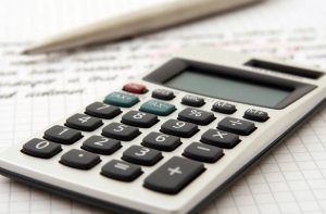 Cálculo del ROAS con calculadora